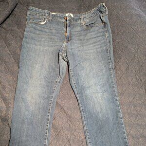 Universal Thread medium wash jeans size 18